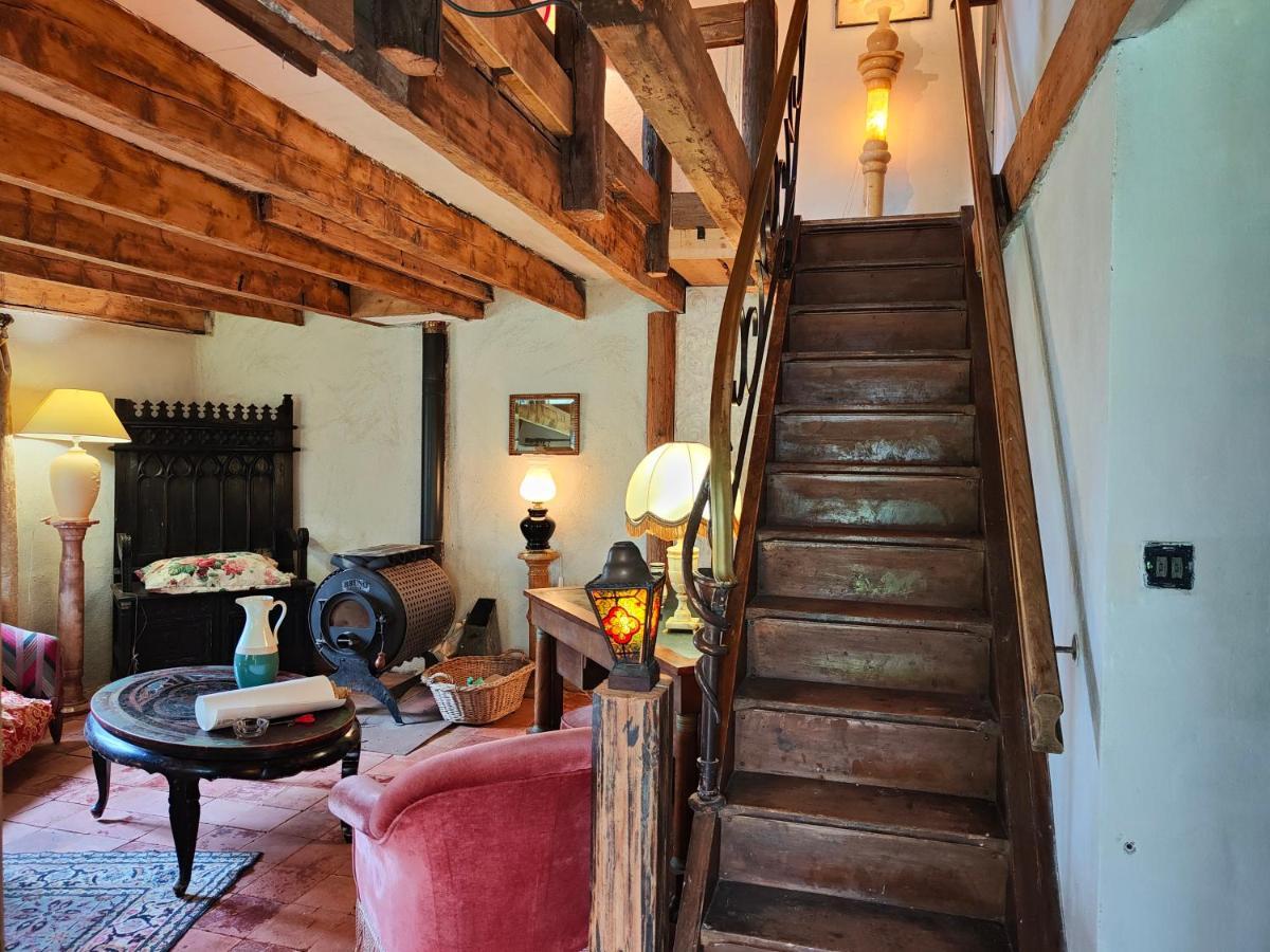Villa Ancienne Petite Ferme Renovee à Saint-Regis-du-Coin Extérieur photo